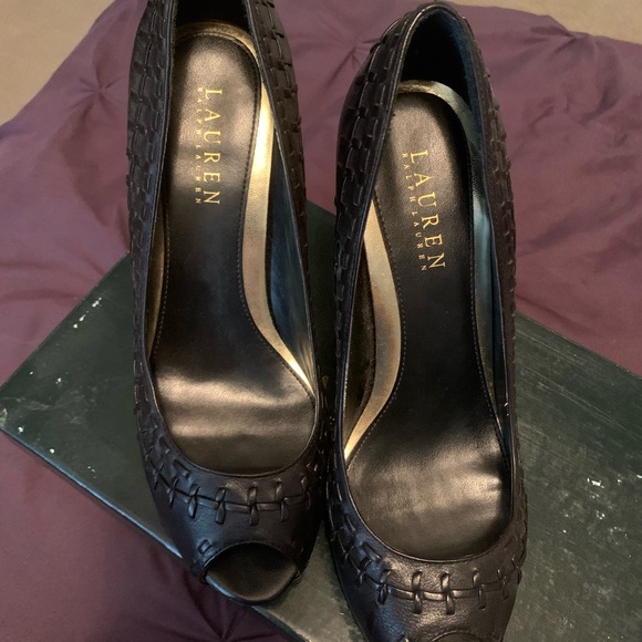 Ralph Lauren Black Pumps - Picture 4 of 4